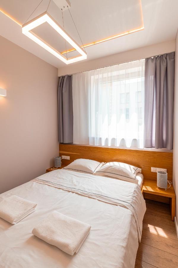 Old Town Standard Apartment Kraków Zewnętrze zdjęcie